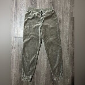 FREE WITH PURCHASE H&M soft corduroy jogger XS